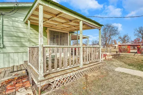 308 S Elm, Erick, OK 73645 photo 25