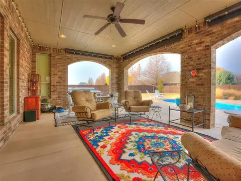 1205 Sand Plum Dr, Moore, OK 73160 photo 3