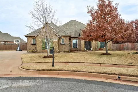 16216 James Thomas Ct, Edmond, OK 73013