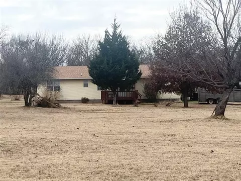 3264 County Street 2850, Ninnekah, OK 73067