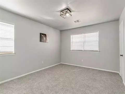 823 E Lamplighter Ct, Guthrie, OK 73044 photo 21