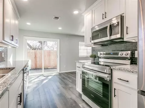823 E Lamplighter Ct, Guthrie, OK 73044 photo 14