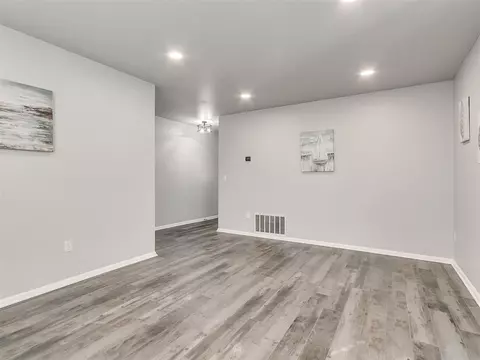823 E Lamplighter Ct, Guthrie, OK 73044 photo 6