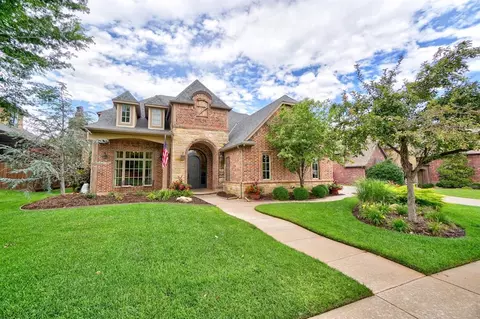 17205 Fox Prowl Ln, Edmond, OK 73012