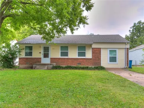 322 E Key Blvd, Midwest City, OK 73110