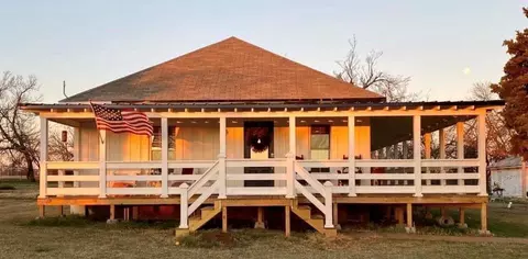 2486 County Street 2800, Chickasha, OK 73018