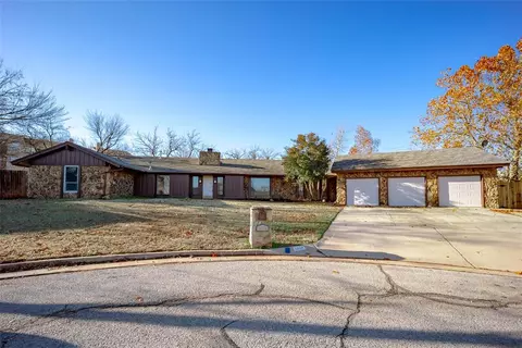 5808 NW 109th St, Oklahoma City, OK 73162