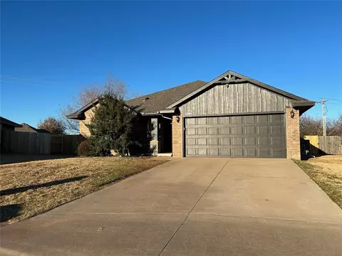 11201 NW 100th St, Yukon, OK 73099