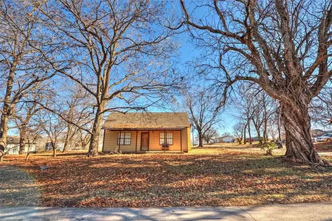 200 N Turner St, Washington, OK 73093