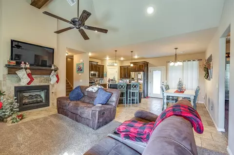 620 Baylor Rd, Ada, OK 74820 photo 6