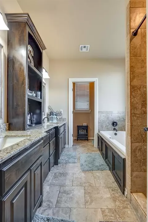 620 Baylor Rd, Ada, OK 74820 photo 16