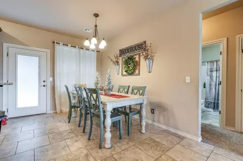 620 Baylor Rd, Ada, OK 74820 photo 9