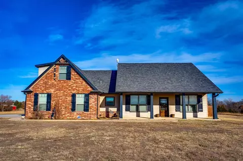 620 Baylor Rd, Ada, OK 74820