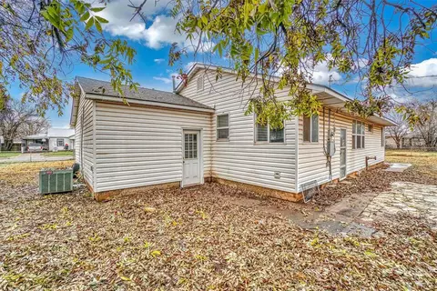 814 E Nona St, Altus, OK 73521 photo 26