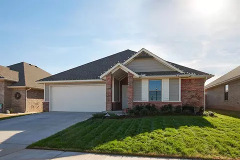 10528 SW 55th St, Mustang, OK 73064