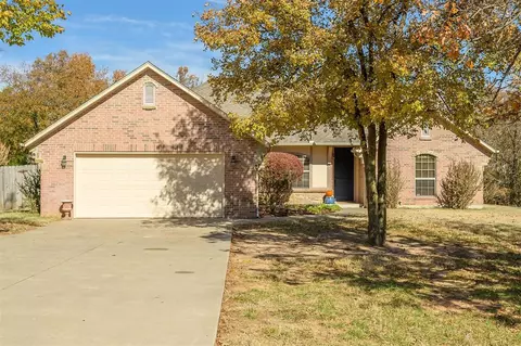 18105 Whisper Creek Dr, Choctaw, OK 73020