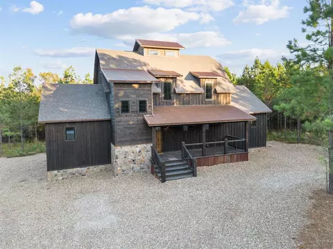 22 Hawthorne Trl, Broken Bow, OK 74728