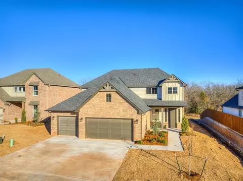 4300 Luke Ln, Edmond, OK 73034