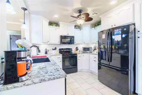 309 Golden Ter, Tuttle, OK 73089 photo 8