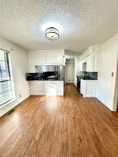 204 Lambert St, Broken Bow, OK 74728 photo 9