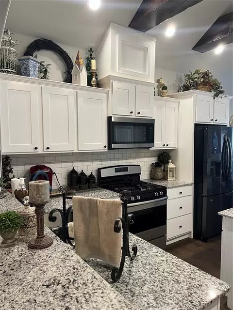 24 Timber Ln, Harrah, OK 73045 photo 6