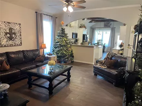 24 Timber Ln, Harrah, OK 73045 photo 2