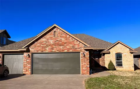 11609 SW 15th Ter, Yukon, OK 73099