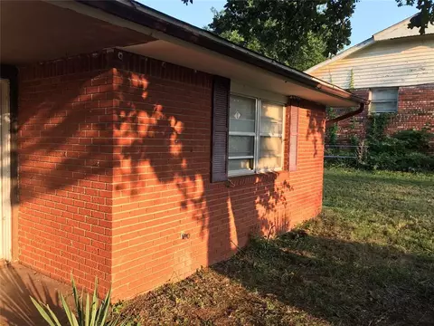 4404 Woods Dr, Oklahoma City, OK 73111