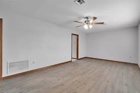 1604 Jupiter St, Altus, OK 73521 photo 6