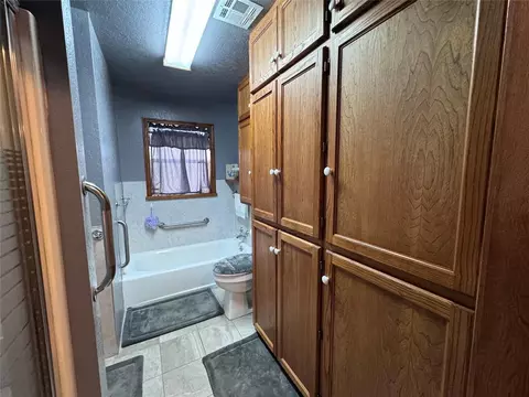 1000 E N Boundary, Sentinel, OK 73664 photo 28