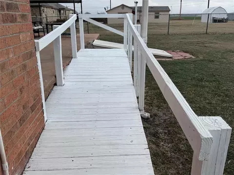 1000 E N Boundary, Sentinel, OK 73664 photo 5