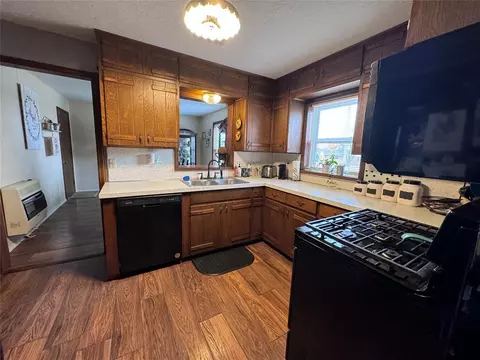 1000 E N Boundary, Sentinel, OK 73664 photo 12