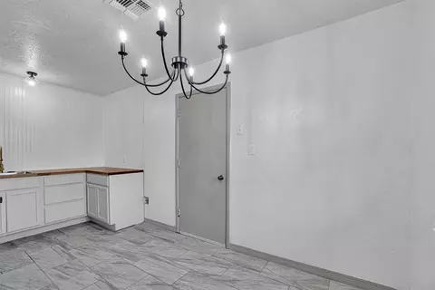 1013 Coe St, Altus, OK 73521 photo 12