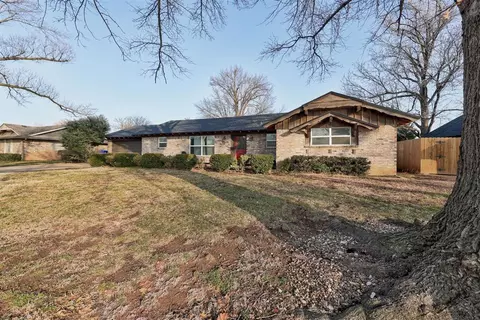 3849 Bristol Dr, Norman, OK 73072