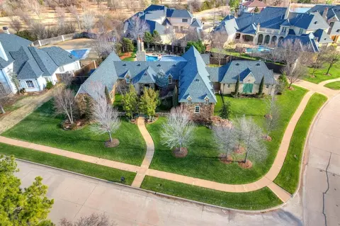 15842 Farm Cove Rd, Edmond, OK 73013