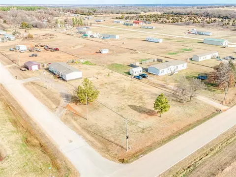 105950 S Parkwood Meadows Dr, Mcloud, OK 74851