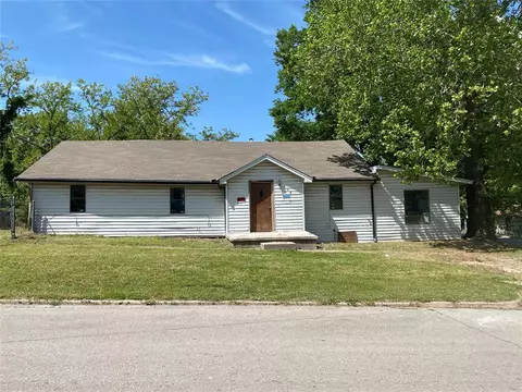 628 S Philadelphia Ave, Shawnee, OK 74801