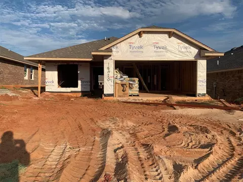 18020 Sunny Stone Ln, Edmond, OK 73012