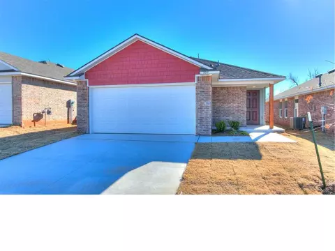 1011 Ichabod Cir, Chickasha, OK 73018