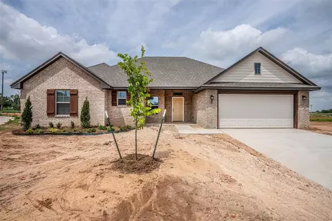 4504 Adobe Ct, Yukon, OK 73099