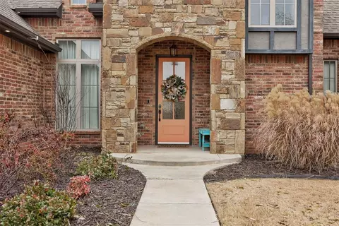 7128 Cedar Lake Dr, Edmond, OK 73034