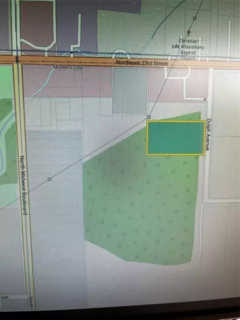 Dolph Avenue, Midwest City, OK 73141