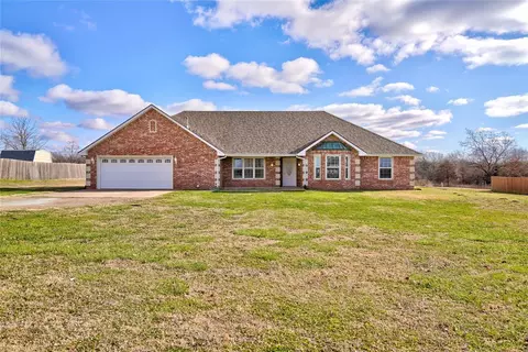 109 Siara Dr, Shawnee, OK 74804