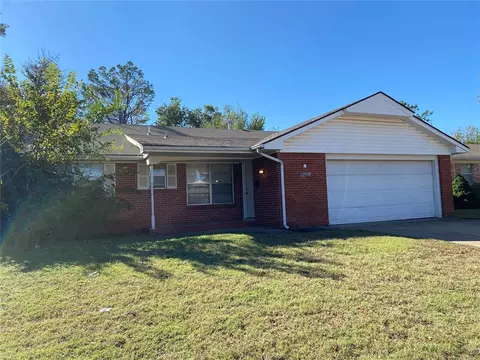 9420 NE 13th Pl, Midwest City, OK 73130