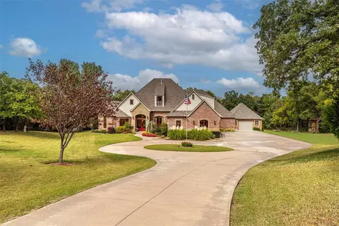 9825 E Memorial Rd, Jones, OK 73049