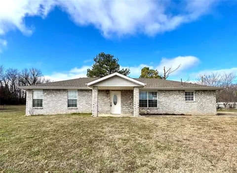 6402 Crosslin Rd, Shawnee, OK 74804