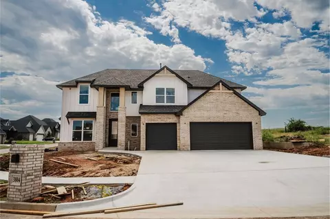 3804 Legacy Dr, Norman, OK 73069