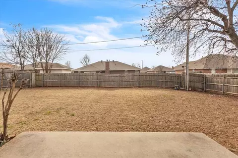 612 NW 22nd St, Moore, OK 73160 photo 24