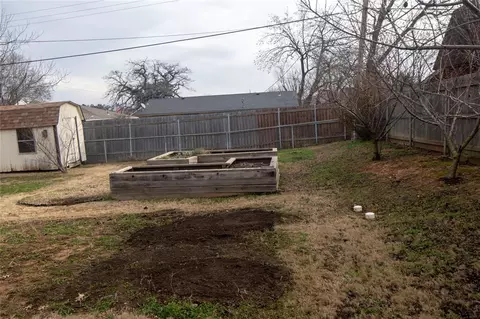 1064 Hampton Rd, Harrah, OK 73045 photo 37