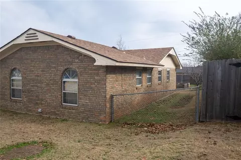 1064 Hampton Rd, Harrah, OK 73045 photo 46